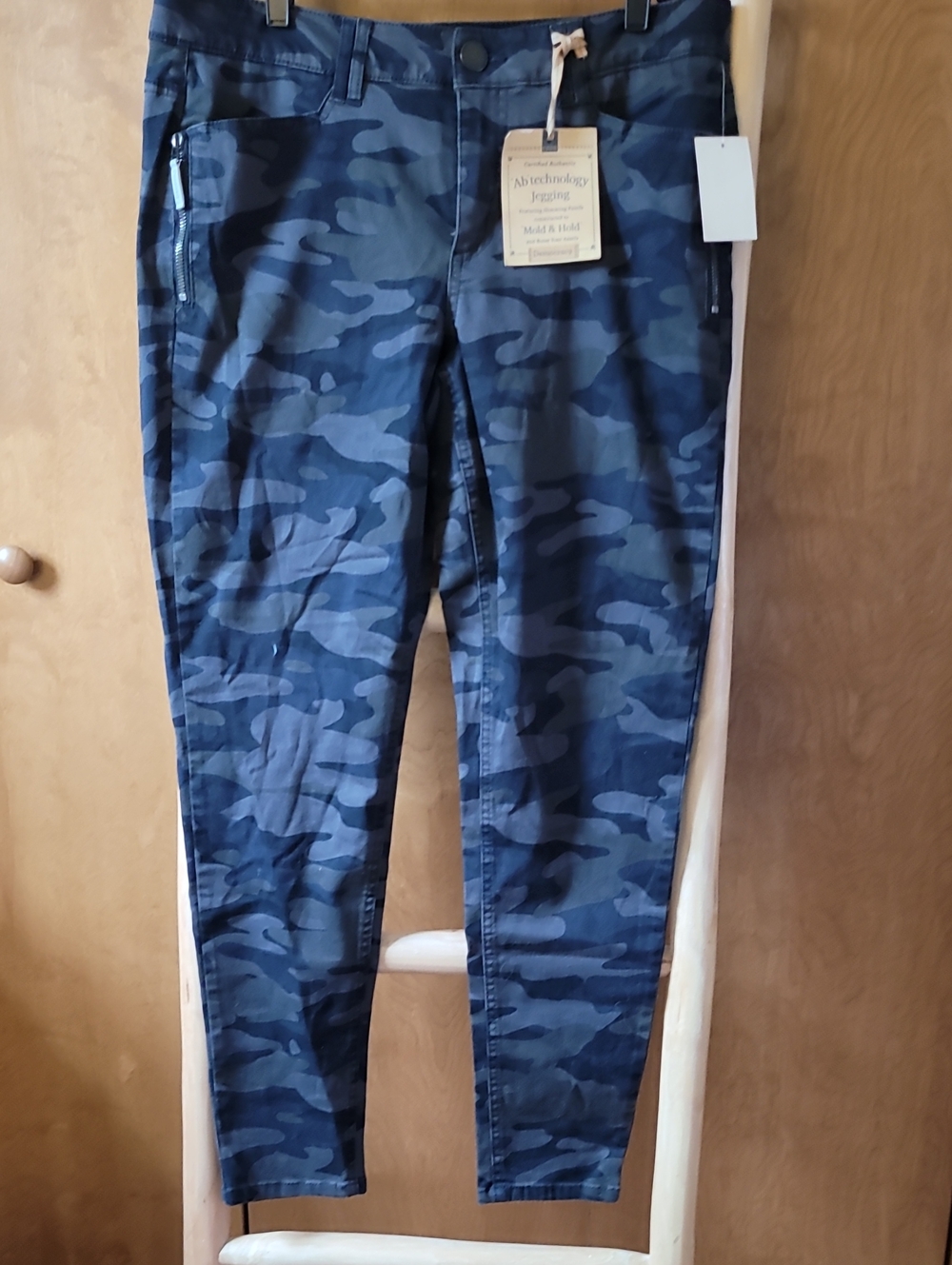 Blue Camo Slim Jegging Pants with Side Stripe